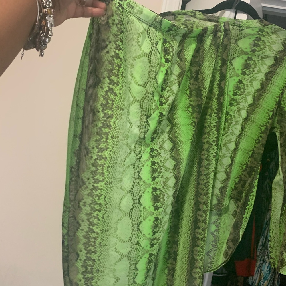 Two pieces bodysuit and skirt 1x